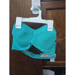 36C brandon brand new women's swim top from target.Item 1032